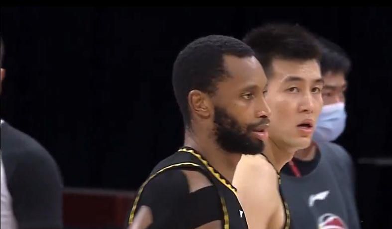 欧美摸胸