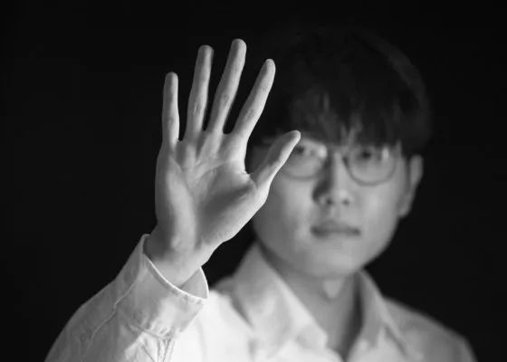 欧美成人吃奶高清视频